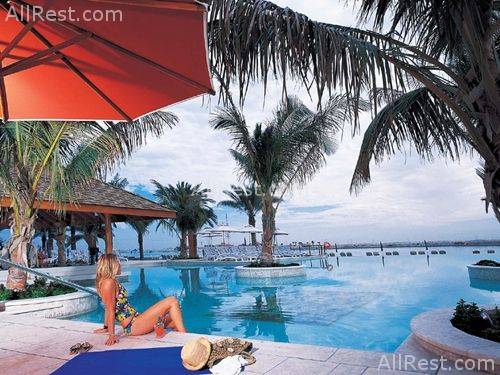 Beach Rotana Hotel & Towers 28